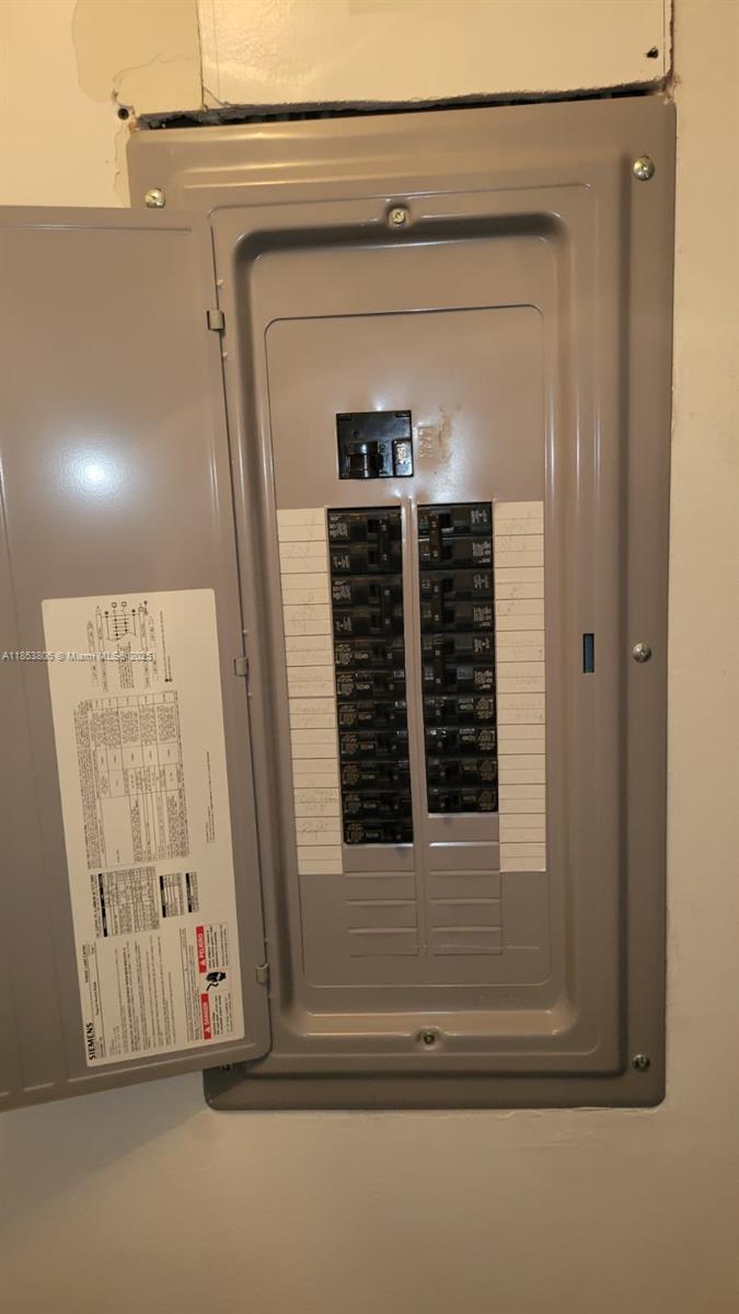 SWEETWATER GARDENS AMD PL - Residential