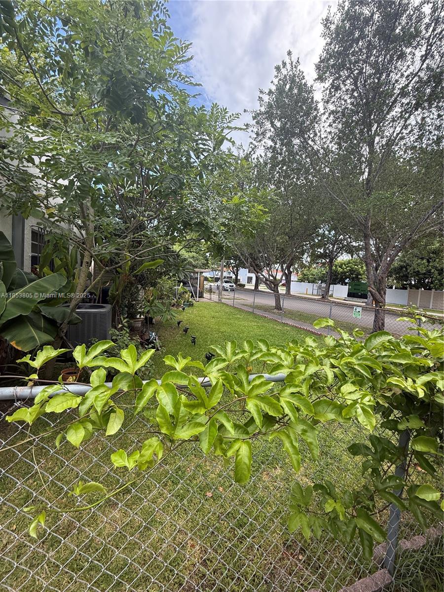 SWEETWATER GARDENS AMD PL - Residential