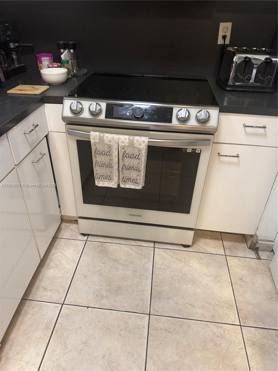 SWEETWATER GARDENS AMD PL - Residential