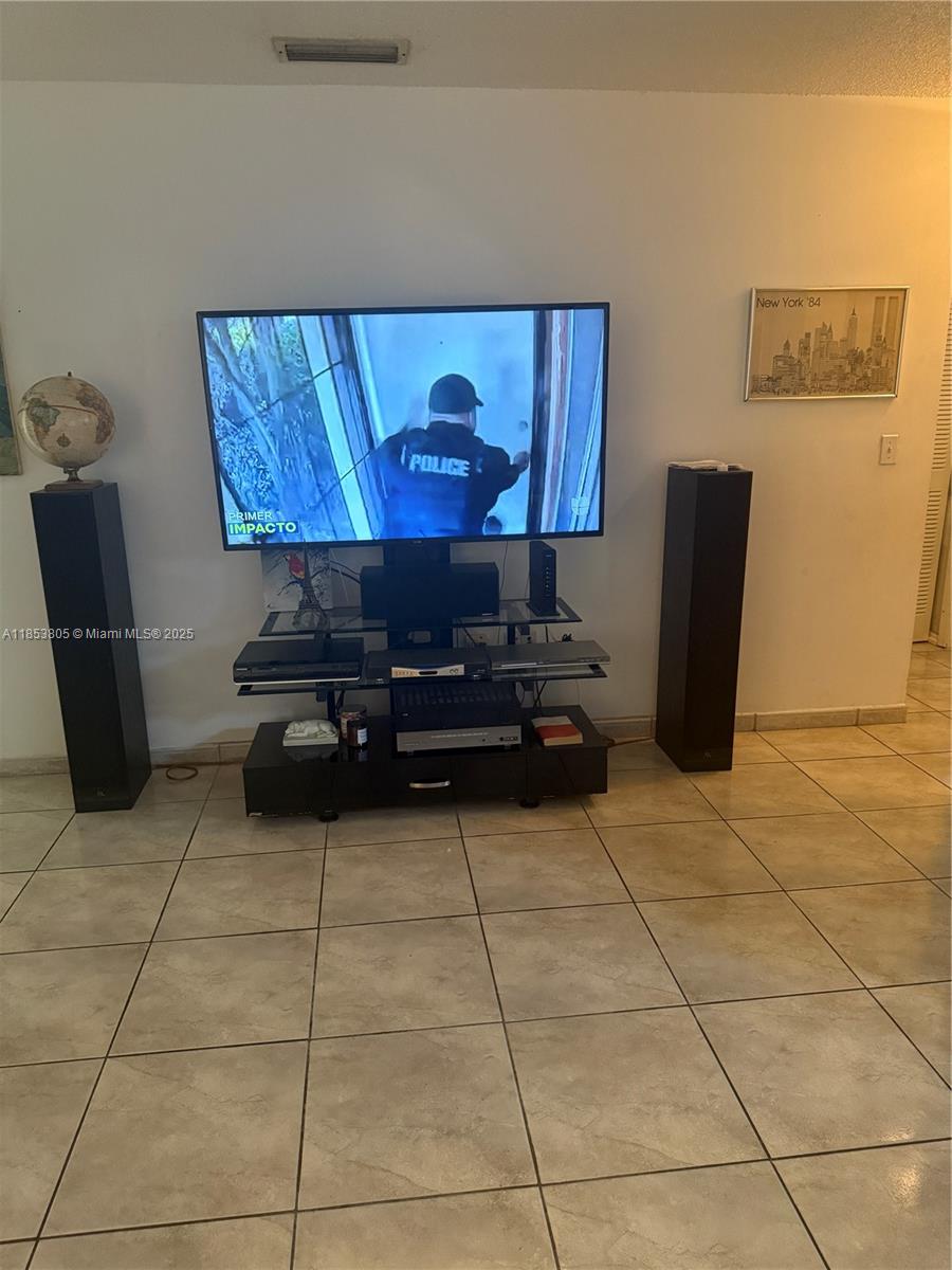 SWEETWATER GARDENS AMD PL - Residential