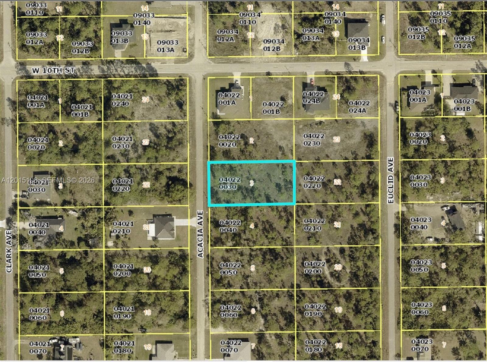 LEHIGH ACRES UNIT 4 BLK 22 - Land