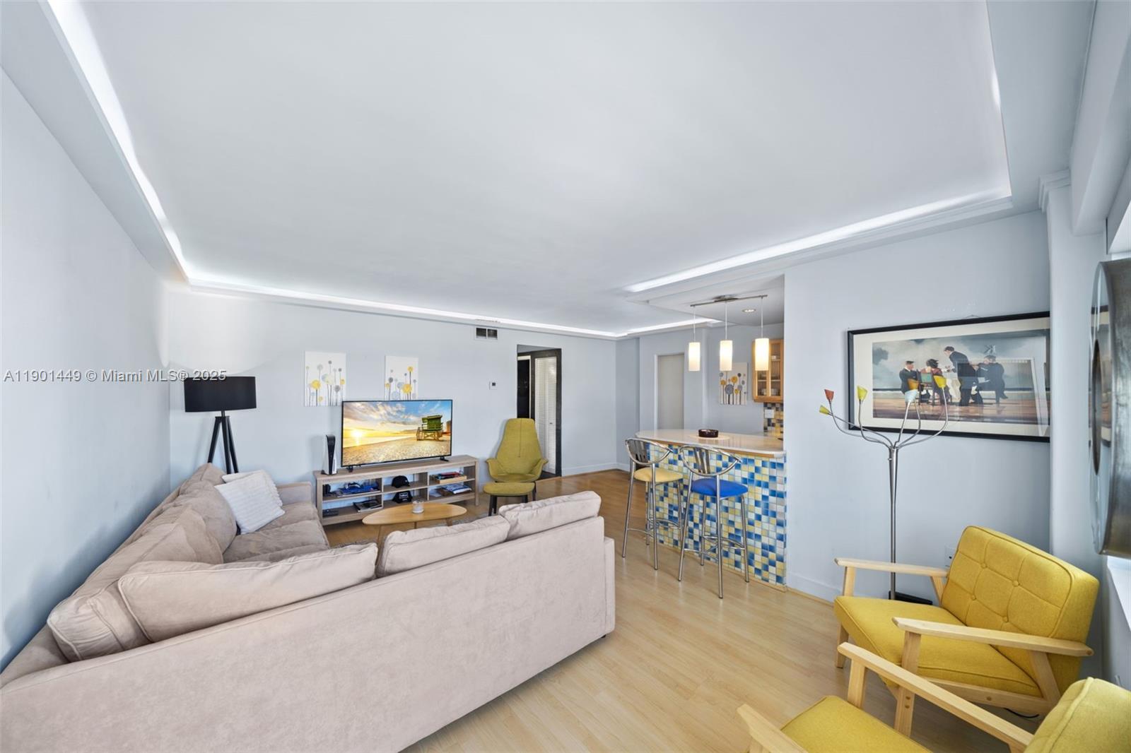 EUCLID EAST CONDOMINIUM - Residential Lease