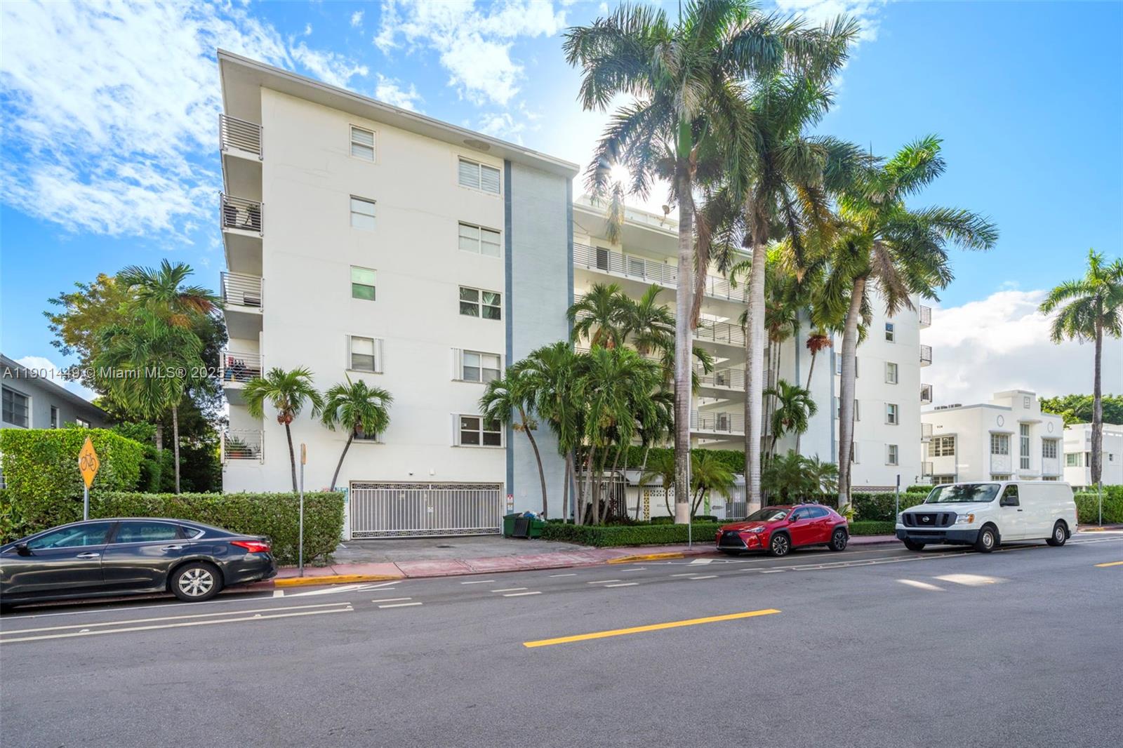 EUCLID EAST CONDOMINIUM - Residential Lease