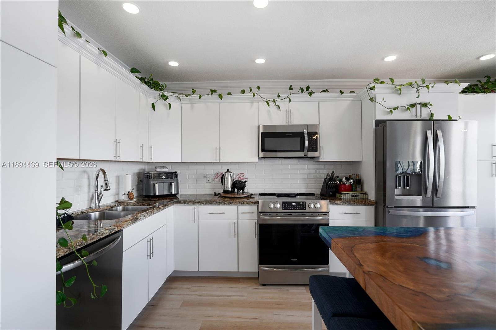 FAIRBANKS TERRACE SOUTH C - Residential