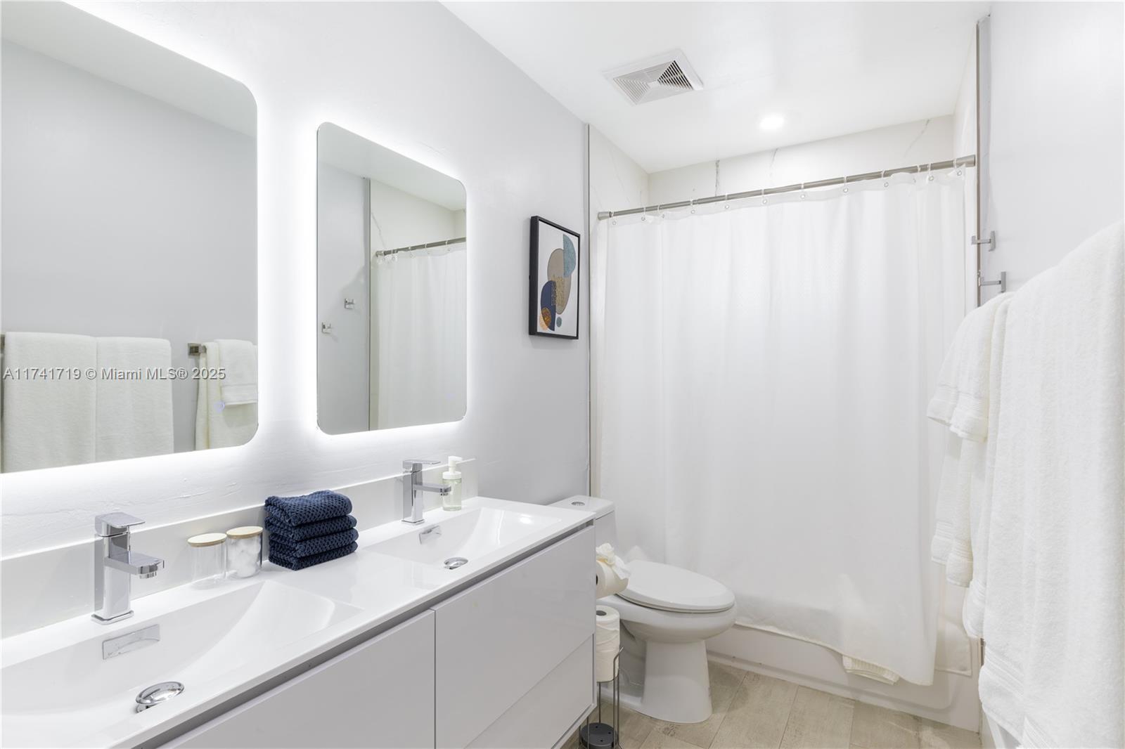 GREYKNOLL ESTATES - Residential Lease