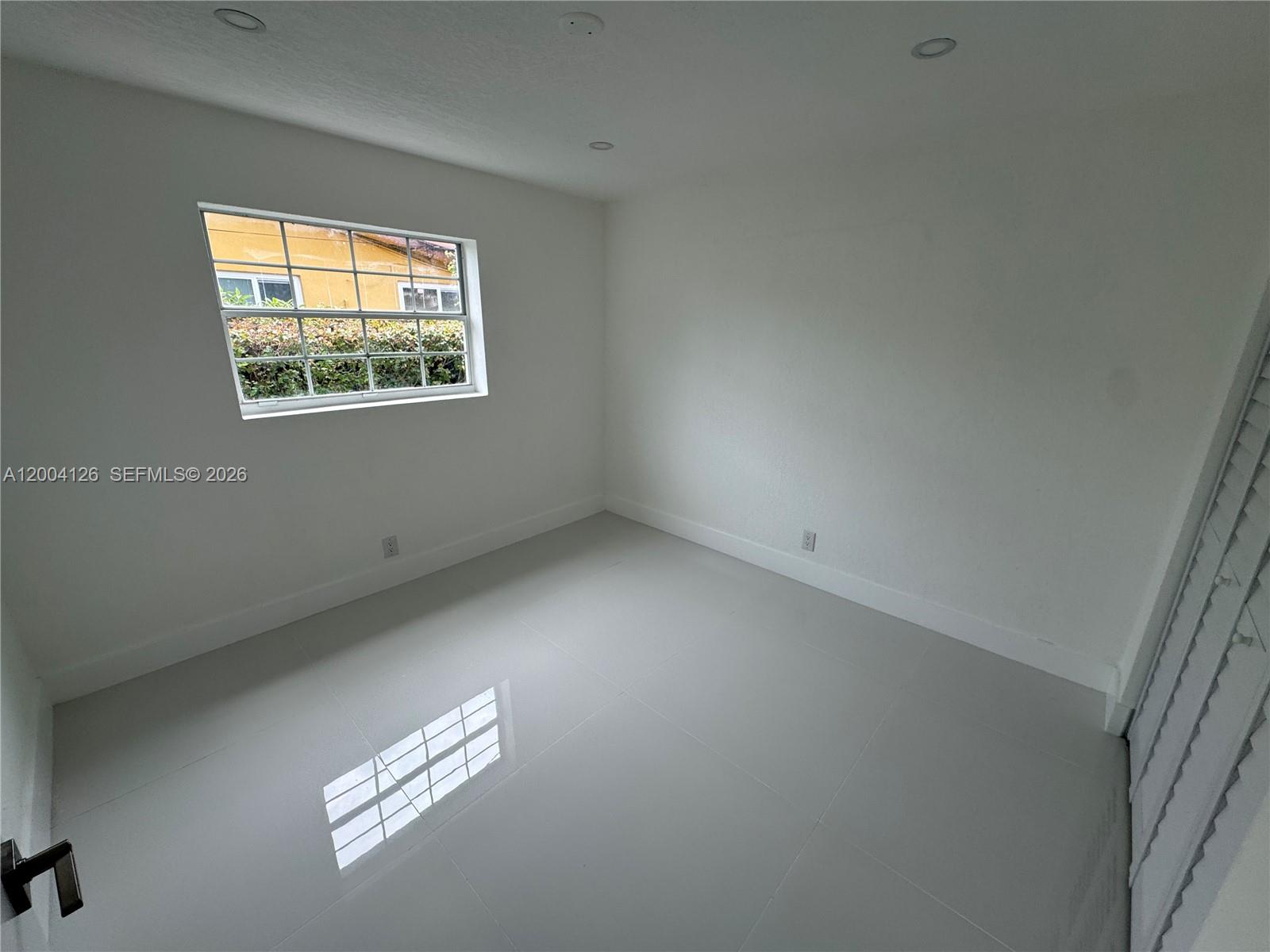 PALM SPRINGS LAKES 2ND AD - Residential