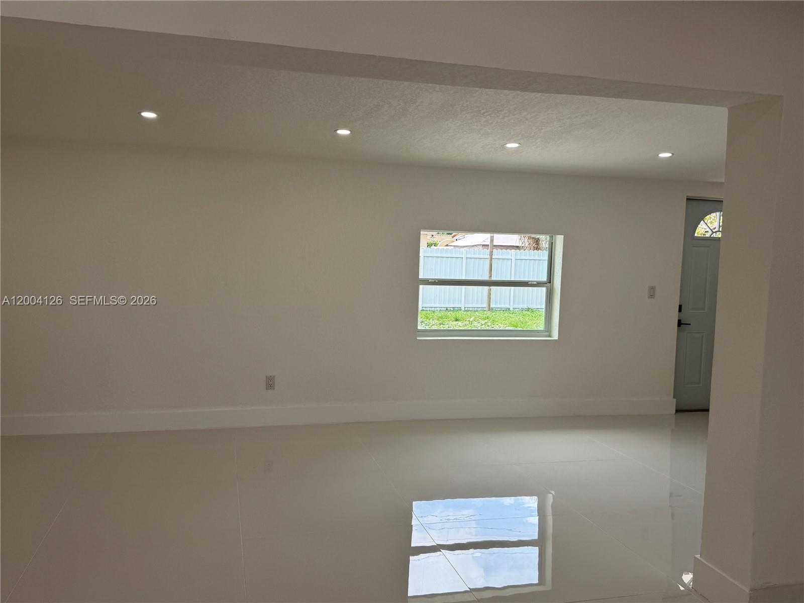 PALM SPRINGS LAKES 2ND AD - Residential