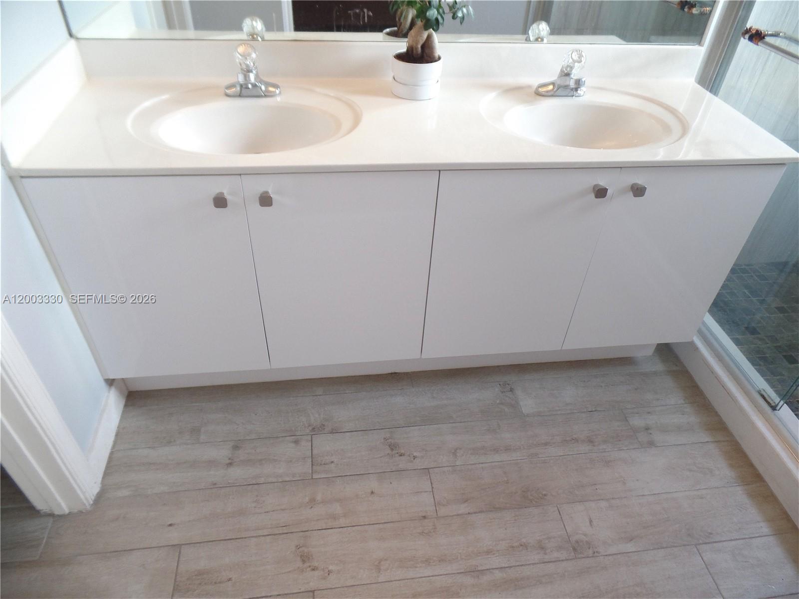 SECTOR 2-PARCELS 21A 25 2 - Residential Lease