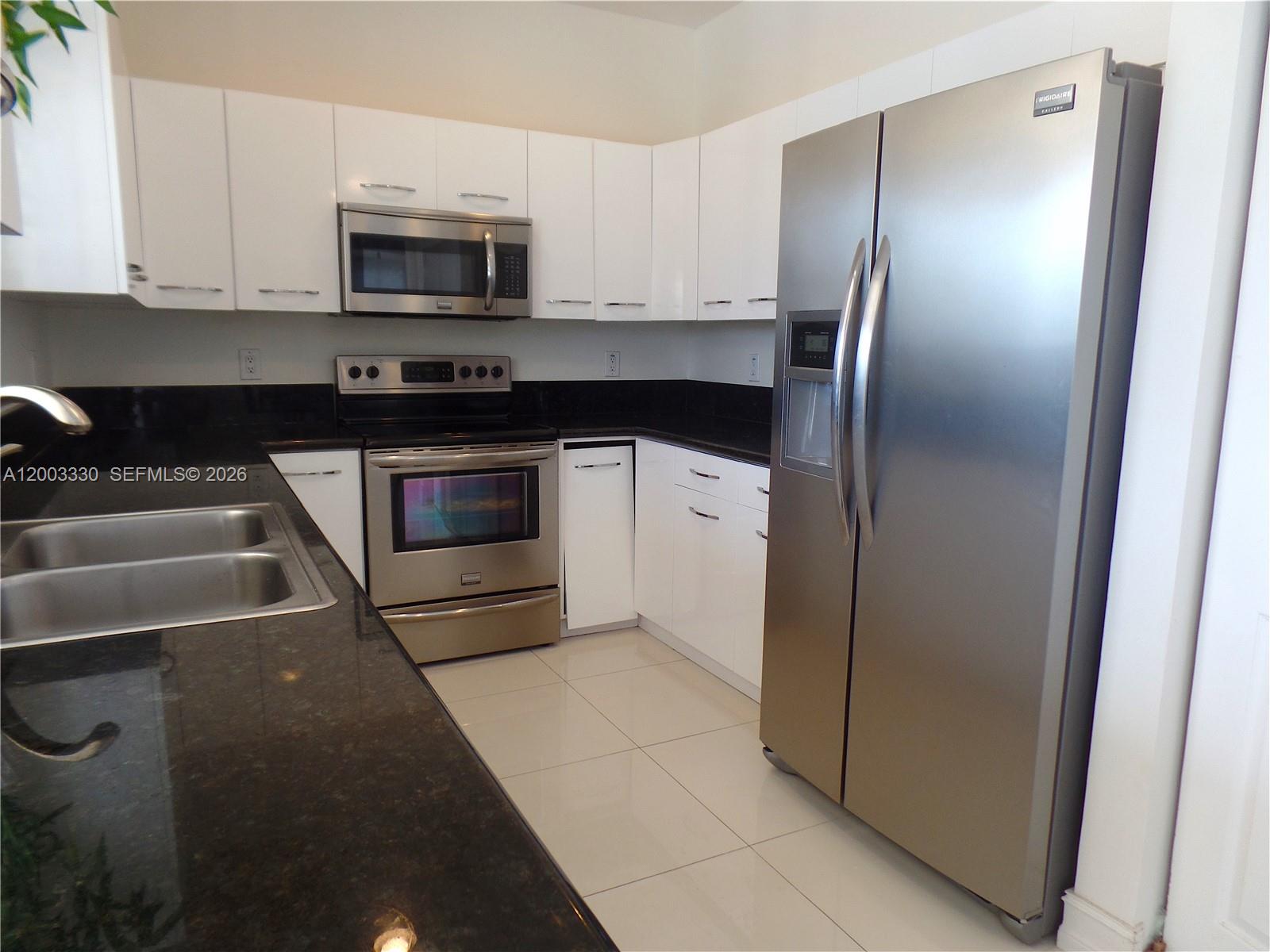 SECTOR 2-PARCELS 21A 25 2 - Residential Lease