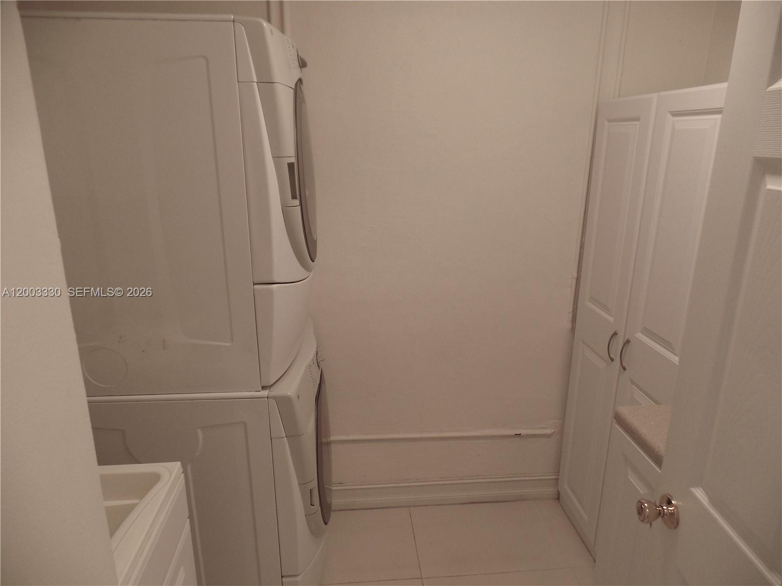 SECTOR 2-PARCELS 21A 25 2 - Residential Lease