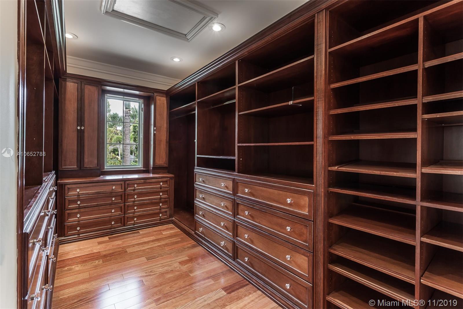 DILL MNR - Residential