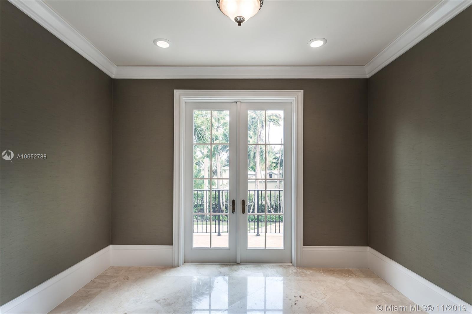 DILL MNR - Residential