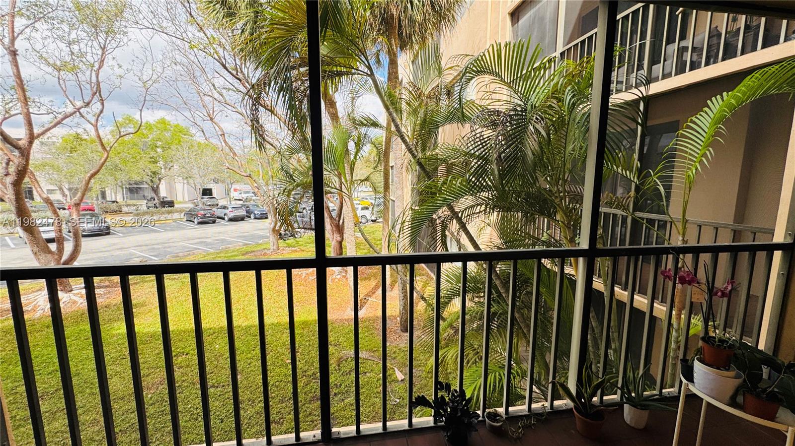HORIZONS WEST CONDO #8 - Residential Lease