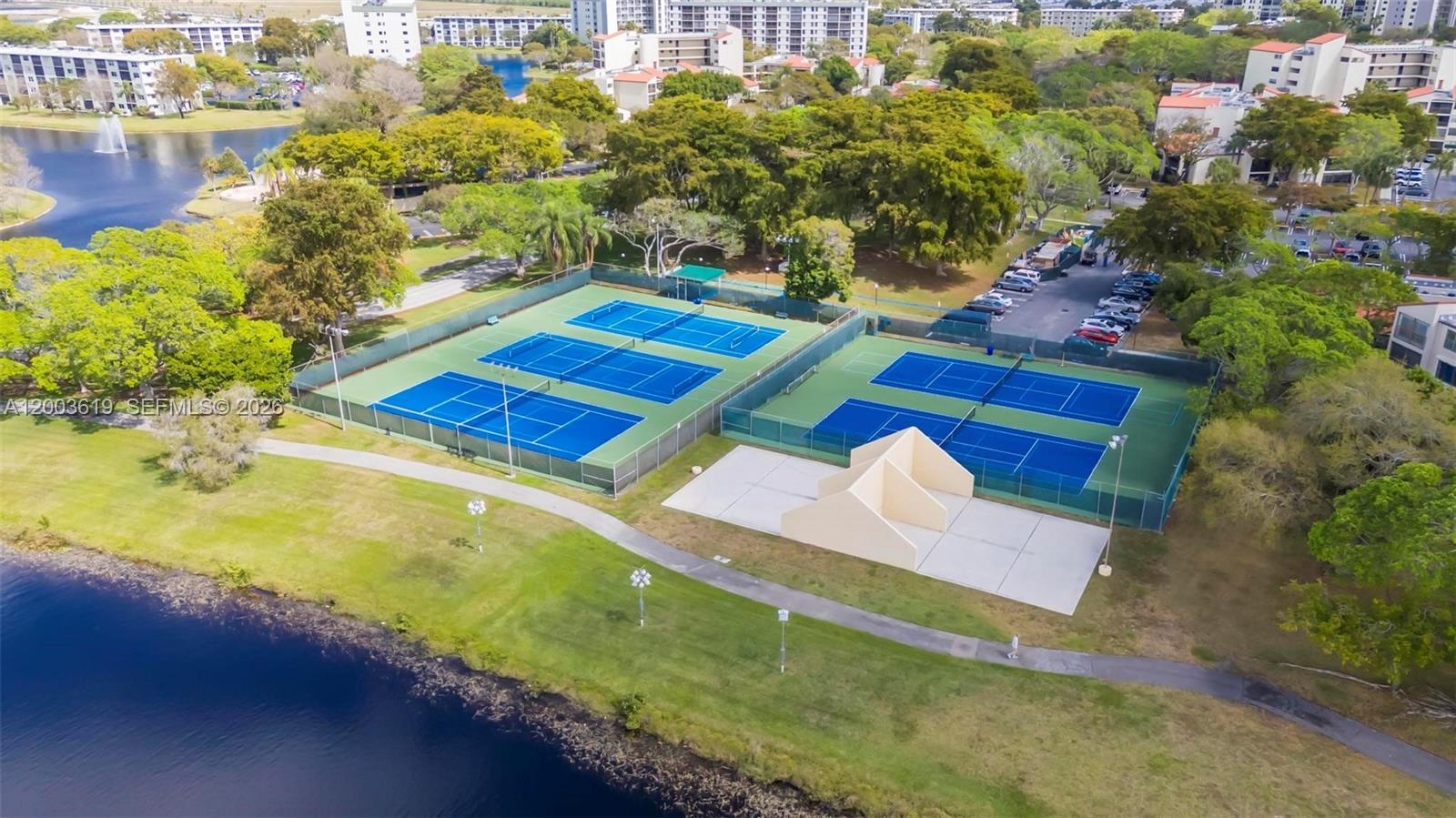 CYPRESS BEND I-D CONDO - Residential