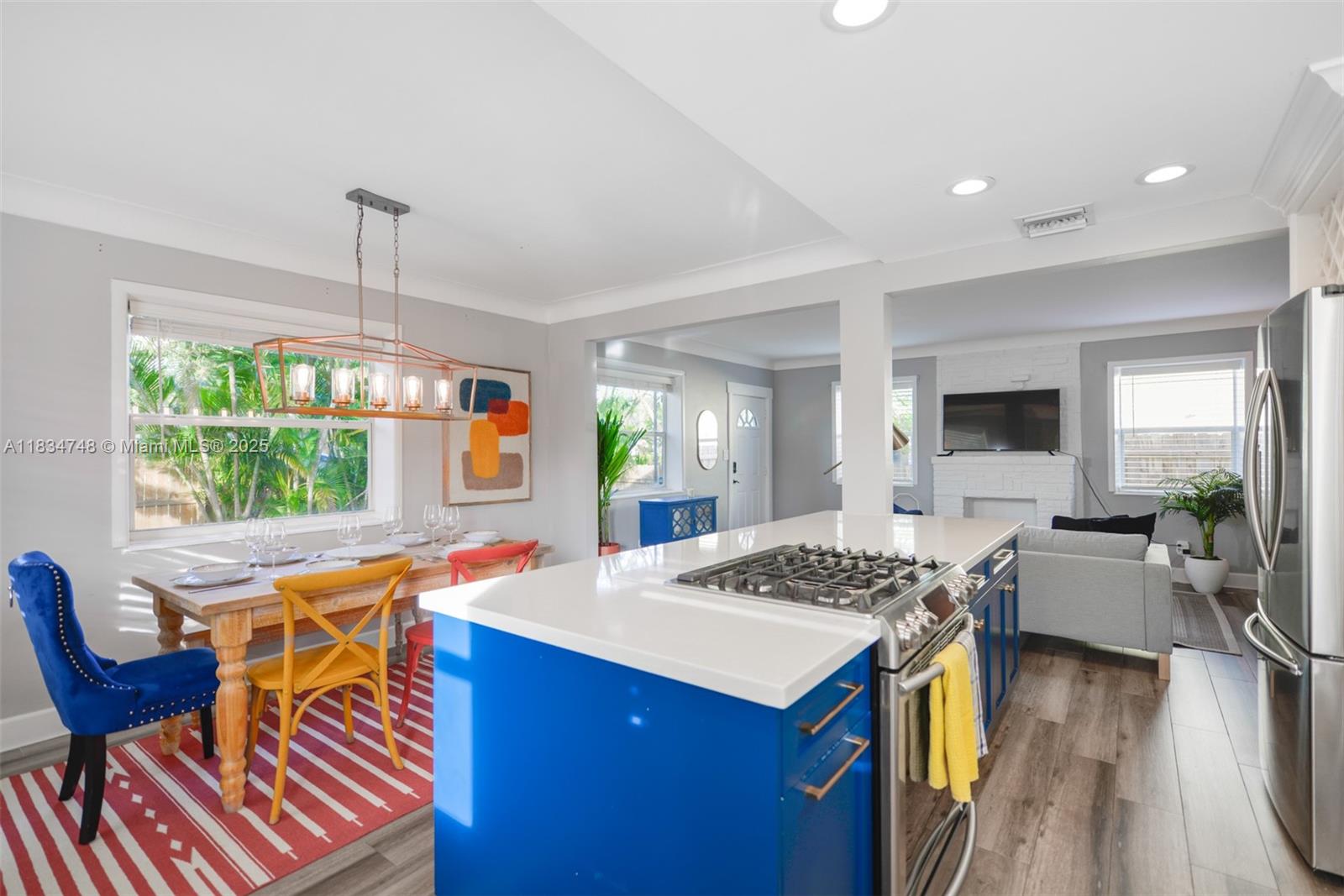 LAUDERDALE - Residential Lease