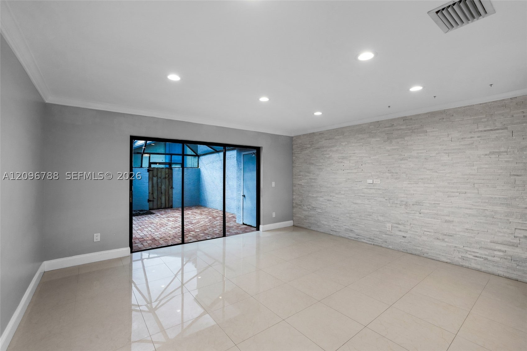 View photos, virtual tours, details... 9166 SW 21st Ct E