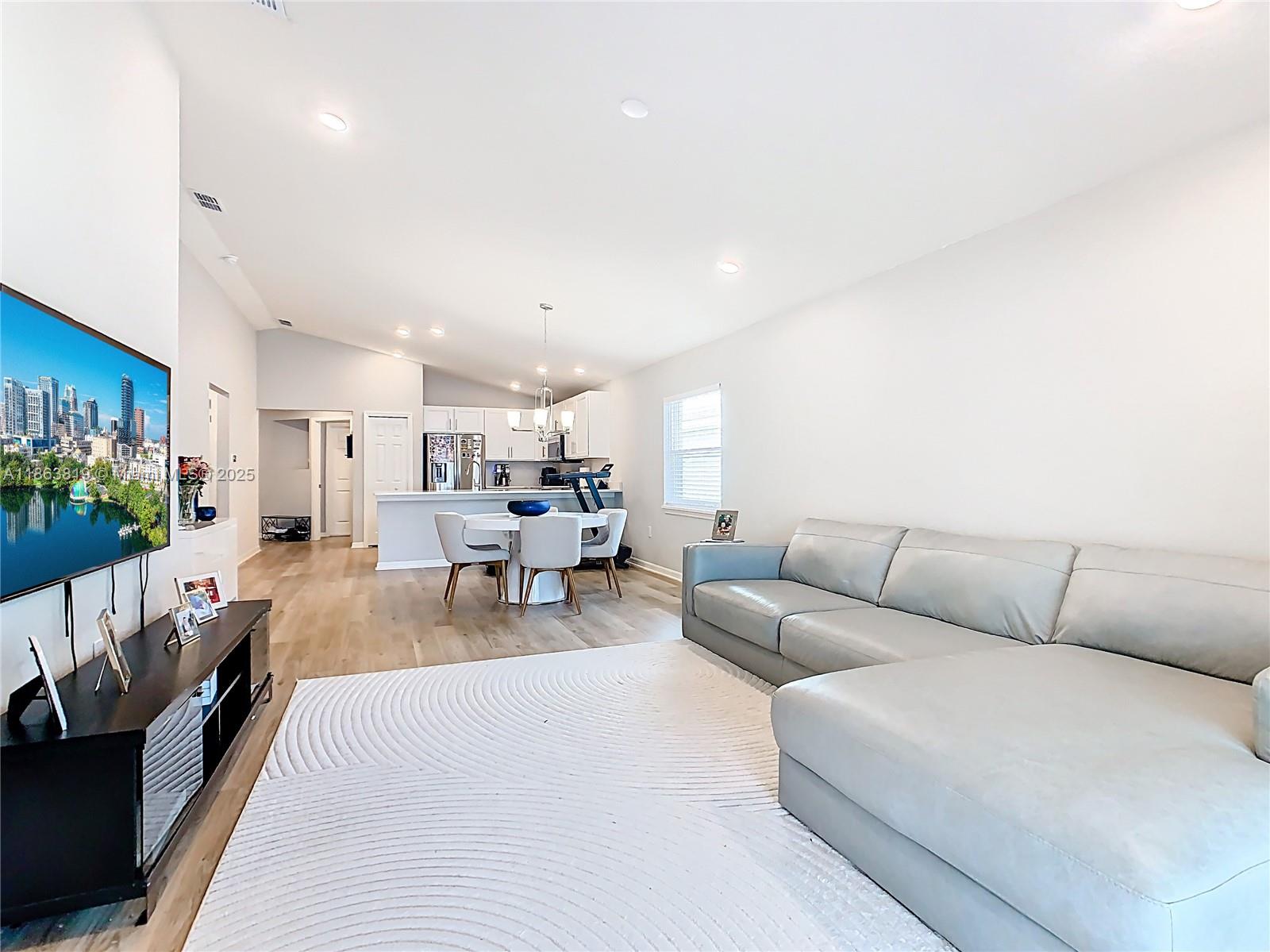 Astonia - Residential