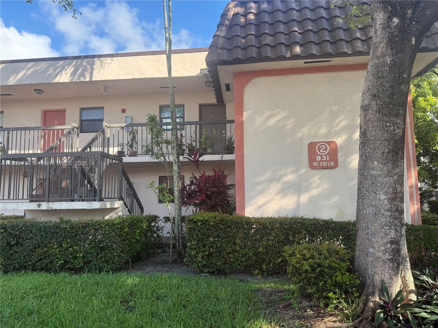 Great location, corner unit 3/2, first floor, with screened balcony, split floor plan, laundry inside, New Roof,  the Special assessment for the Roof is being paid in full.. Unit needs TLC, but it is a great investment property, and can be rented immediately. It is located in a great school district, close to I-95 & Florida Turnpike, as well as major roads. Easy to show, owner-occupied.