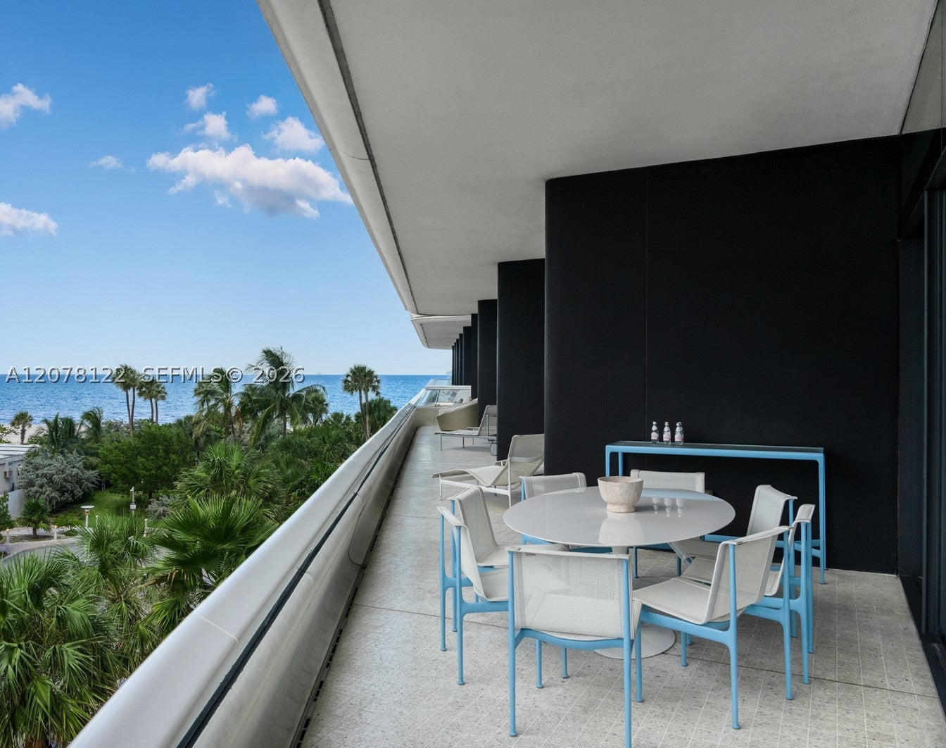 3315 Collins Ave 4C