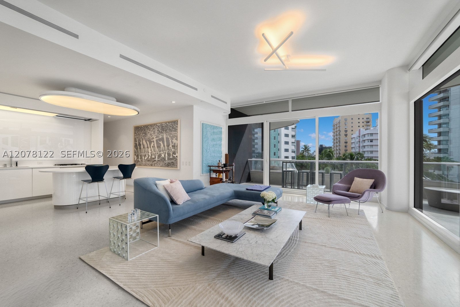 3315 Collins Ave 4C