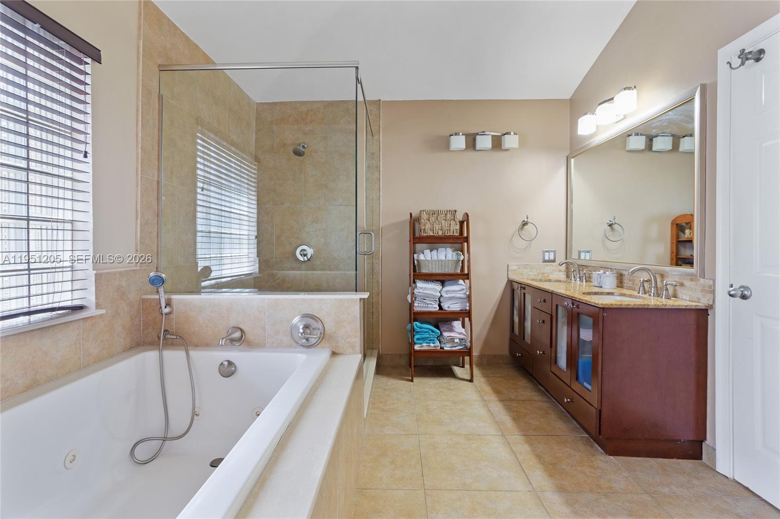 THE LAKES SECTOR 4 - Residential