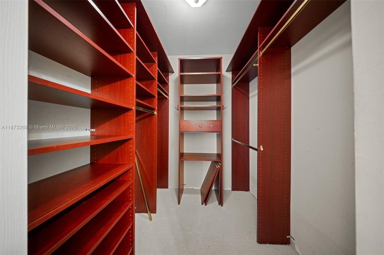 PINE ESTATES - Residential Lease