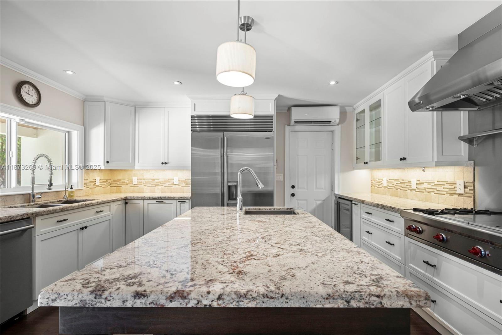 PINE ESTATES - Residential Lease