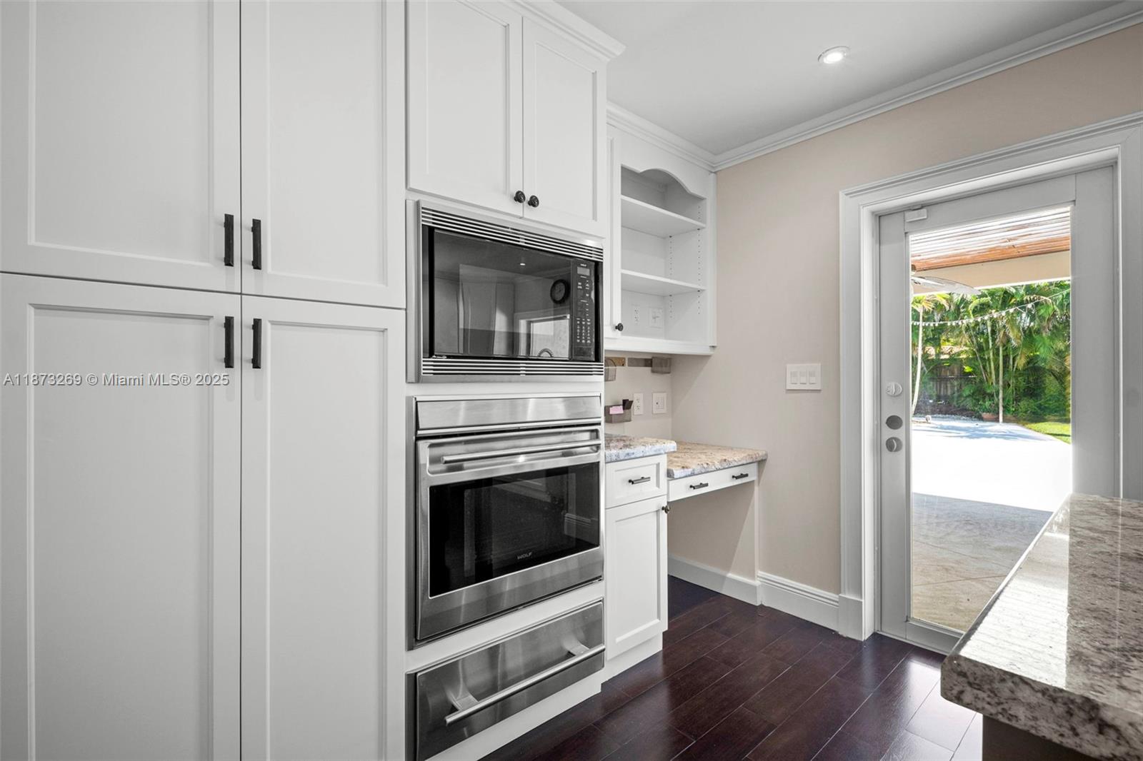 PINE ESTATES - Residential Lease