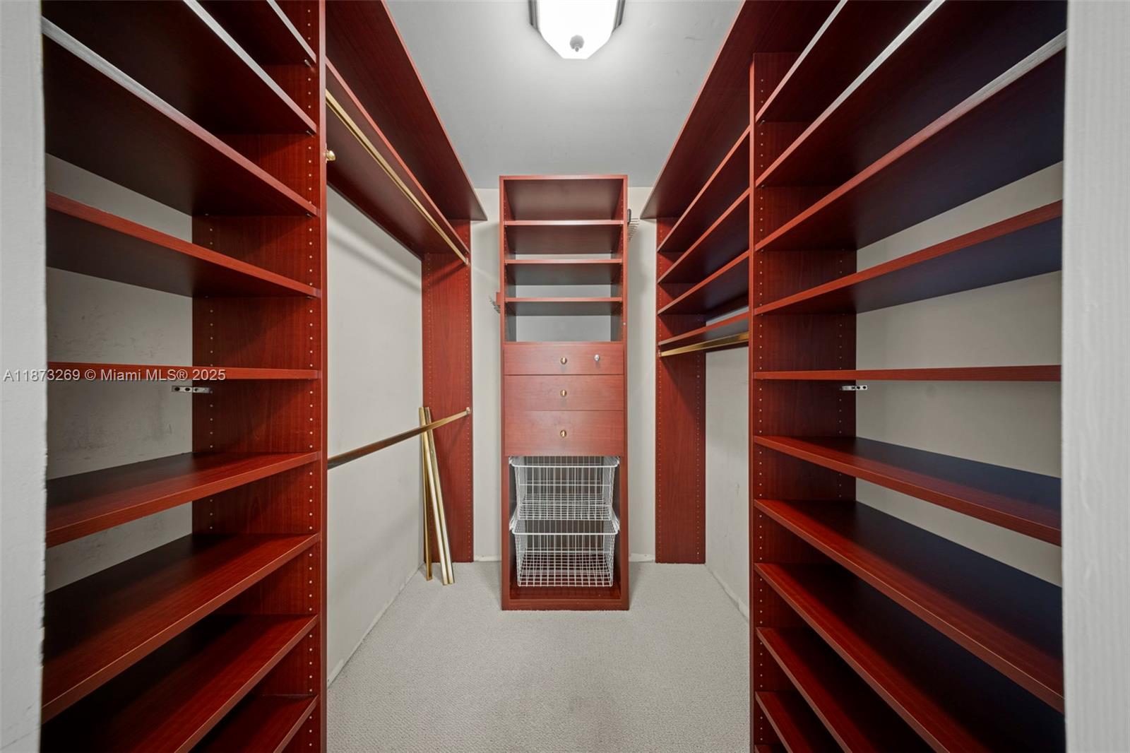 PINE ESTATES - Residential Lease