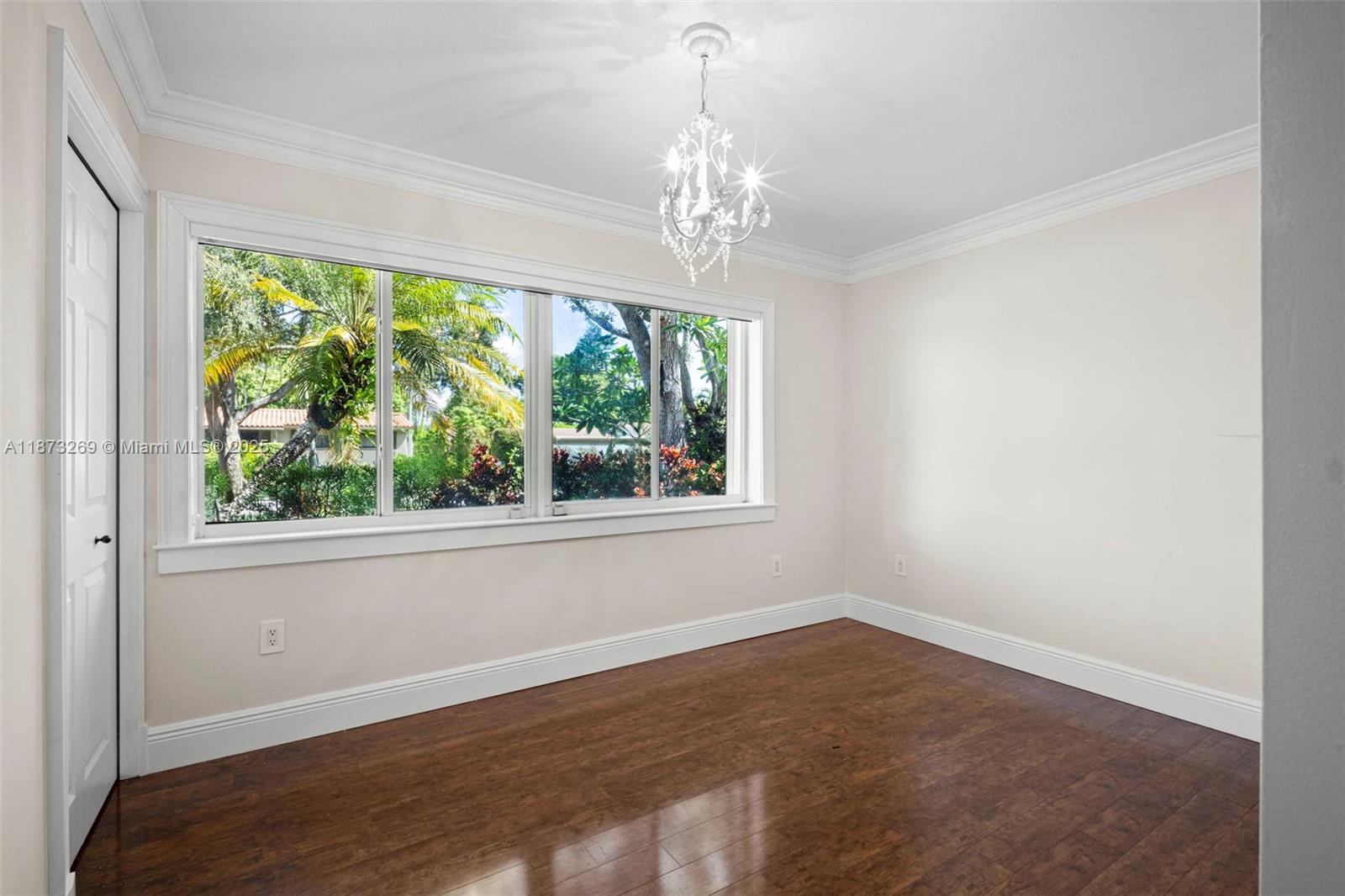 PINE ESTATES - Residential Lease