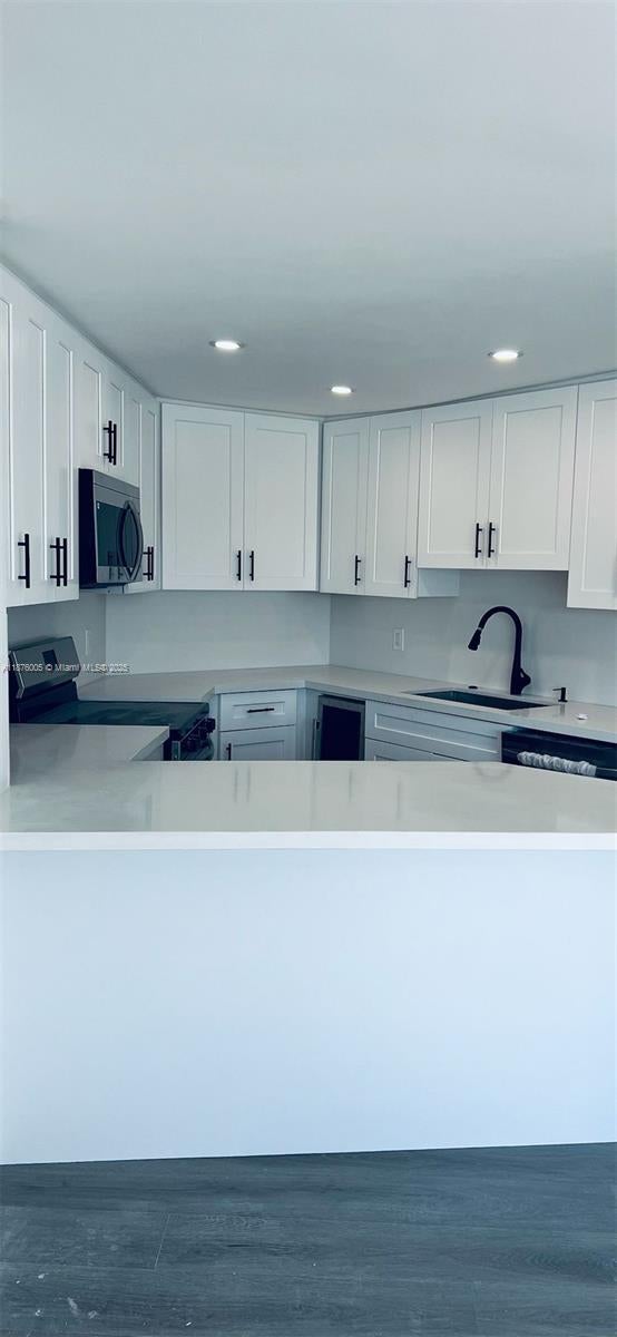 Photo of 333 Sunset Dr #B, Fort Lauderdale, FL 33301 (MLS # A11876005)