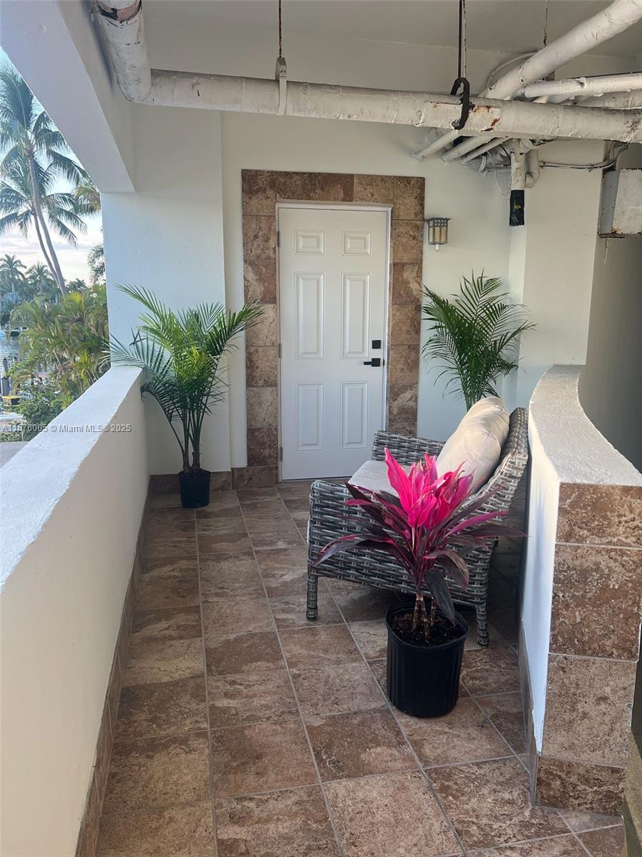 Beautifully updated 1BR/1BA condo at 333 Sunset Dr #B in a prime waterfront location near Las Olas! Features include impact windows, updated kitchen with granite counters & stainless steel appliances, spacious bedroom, and private balcony with partial water views. Boutique building with secure entry, waterfront pool, dock access (as available), laundry, storage, and assigned parking. Pet-friendly with restrictions. Just minutes to the beach, shopping, dining, and more. Perfect for year-round living or seasonal retreat!