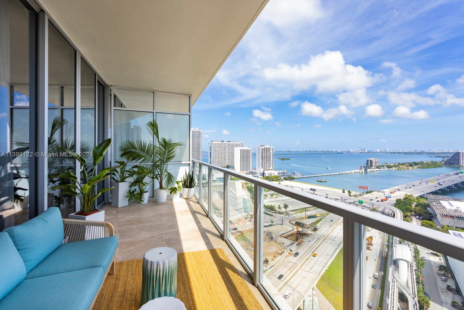 MARQUIS CONDO - Residential