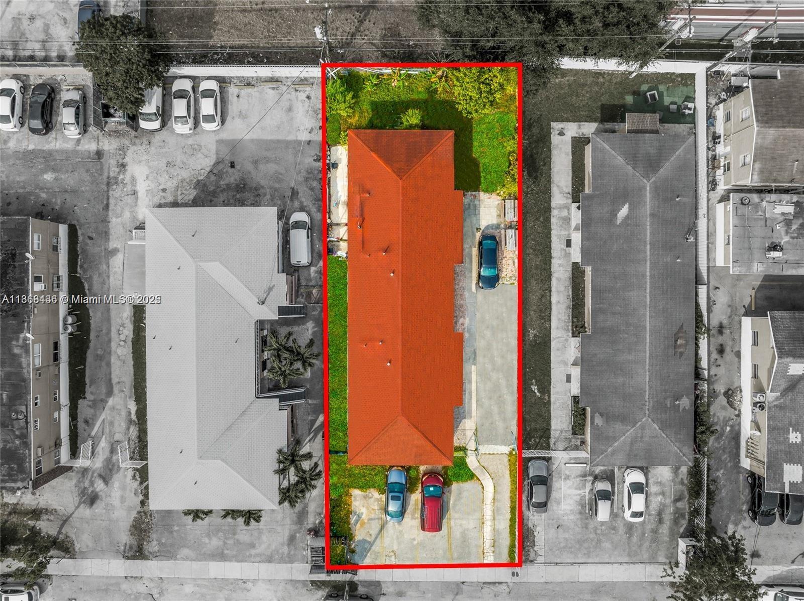 Opportunity to purchase 4 plex Property is now vacant. Brand New roof, New electrical panels in each unit. This 4 unit building sits on 7,450 SQ ft of high density zoning T68O approved for 8-story building with 24 units approved buildout in the heart of Miami. Allapattah is rapidly changing and is one of the most logistically connected neighborhoods in Miami dade county. Call Listing agent with any questions.