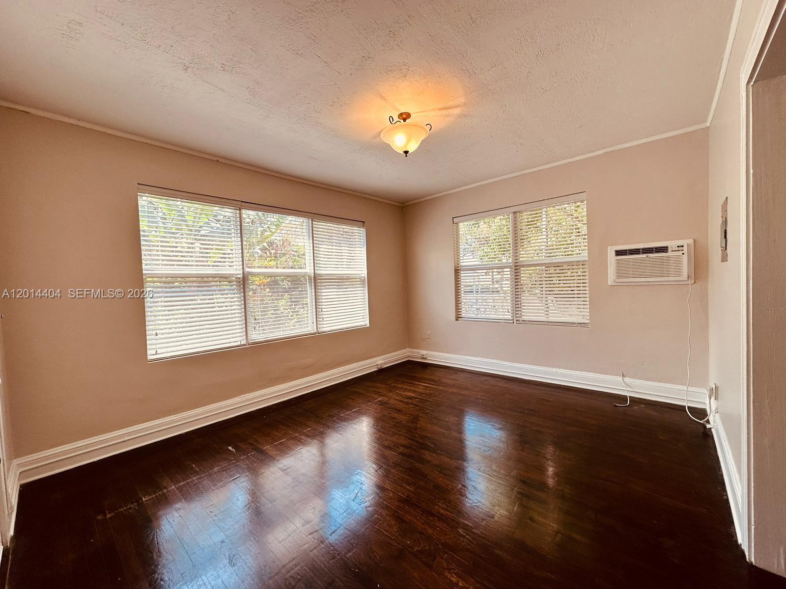 ANDERSON PARK - Residential Lease