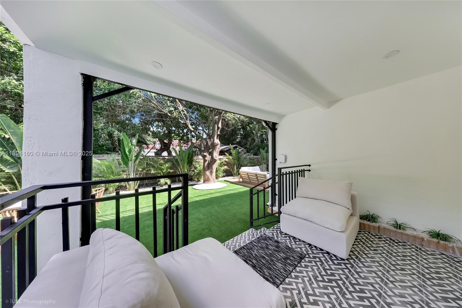 SHORE CREST - Residential