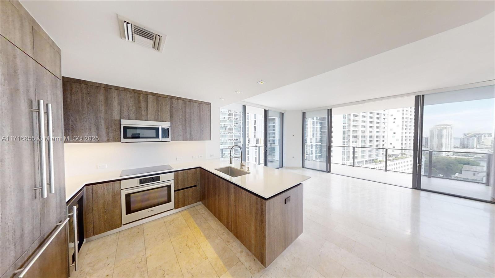 Property for Sale at 68 Se 6 St 1111, Miami, Broward County, Florida - Bedrooms: 2 
Bathrooms: 3  - $949,990