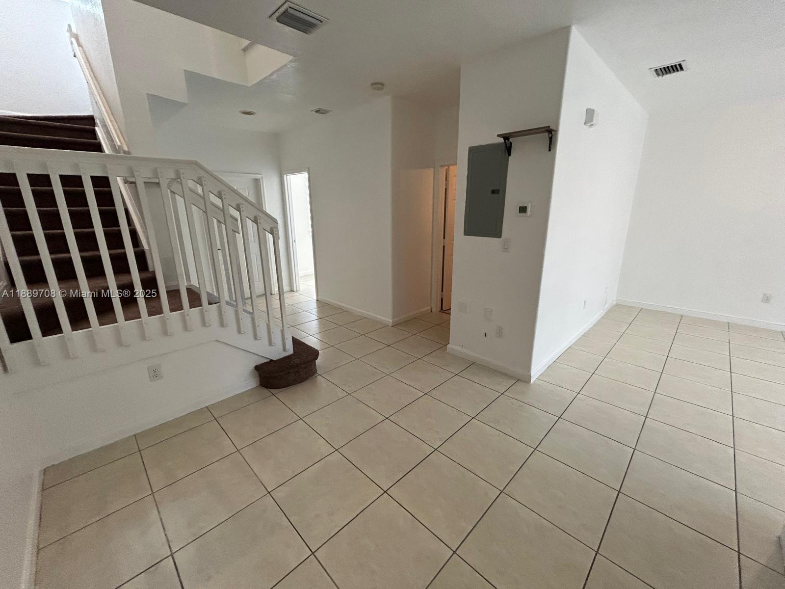 SHOMA TOWNHOMES AT KEYSCO - Residential