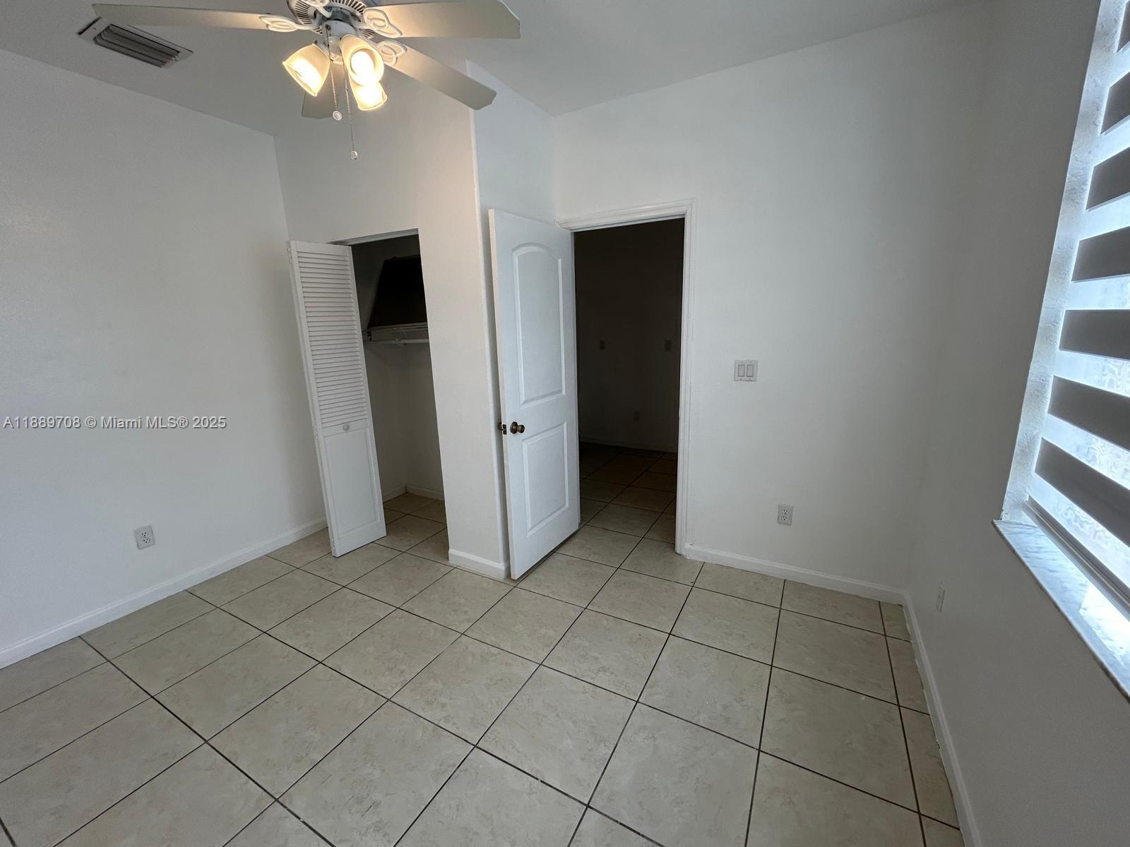 SHOMA TOWNHOMES AT KEYSCO - Residential