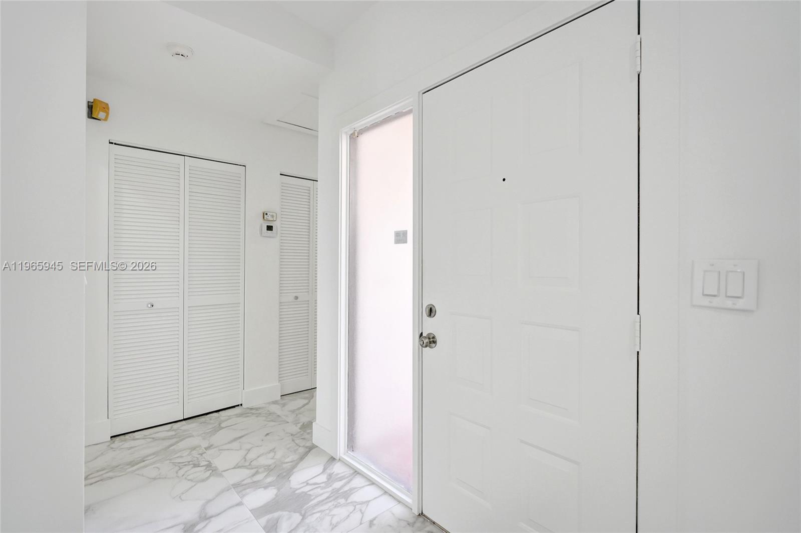 HUNTINGTON POINTE - Residential