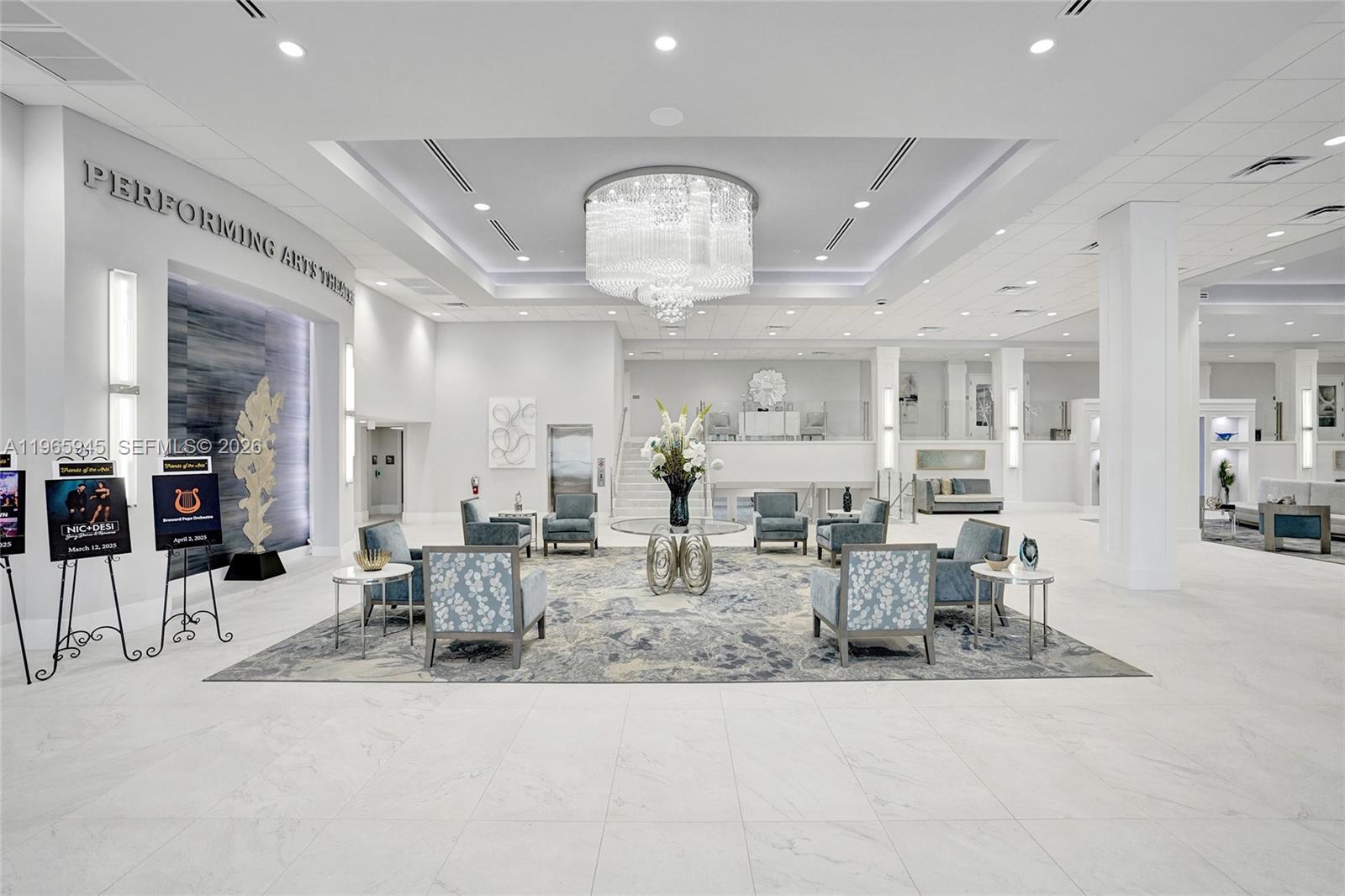 HUNTINGTON POINTE - Residential