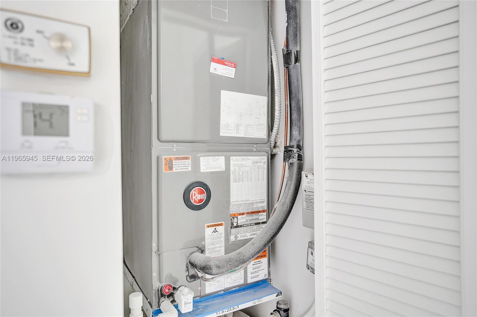 HUNTINGTON POINTE - Residential