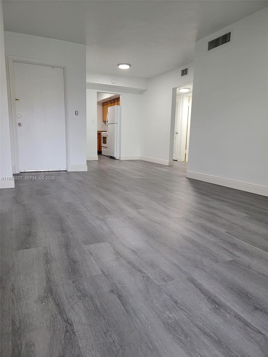 VILLAGE AT DADELAND CONDO - Residential Lease