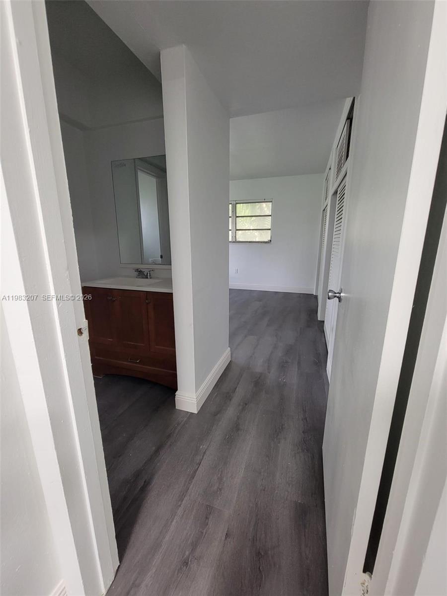 VILLAGE AT DADELAND CONDO - Residential Lease