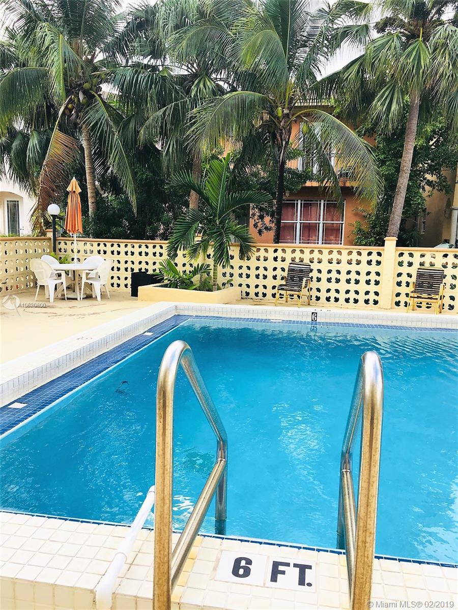 LA CANADIENNE CONDO - Residential