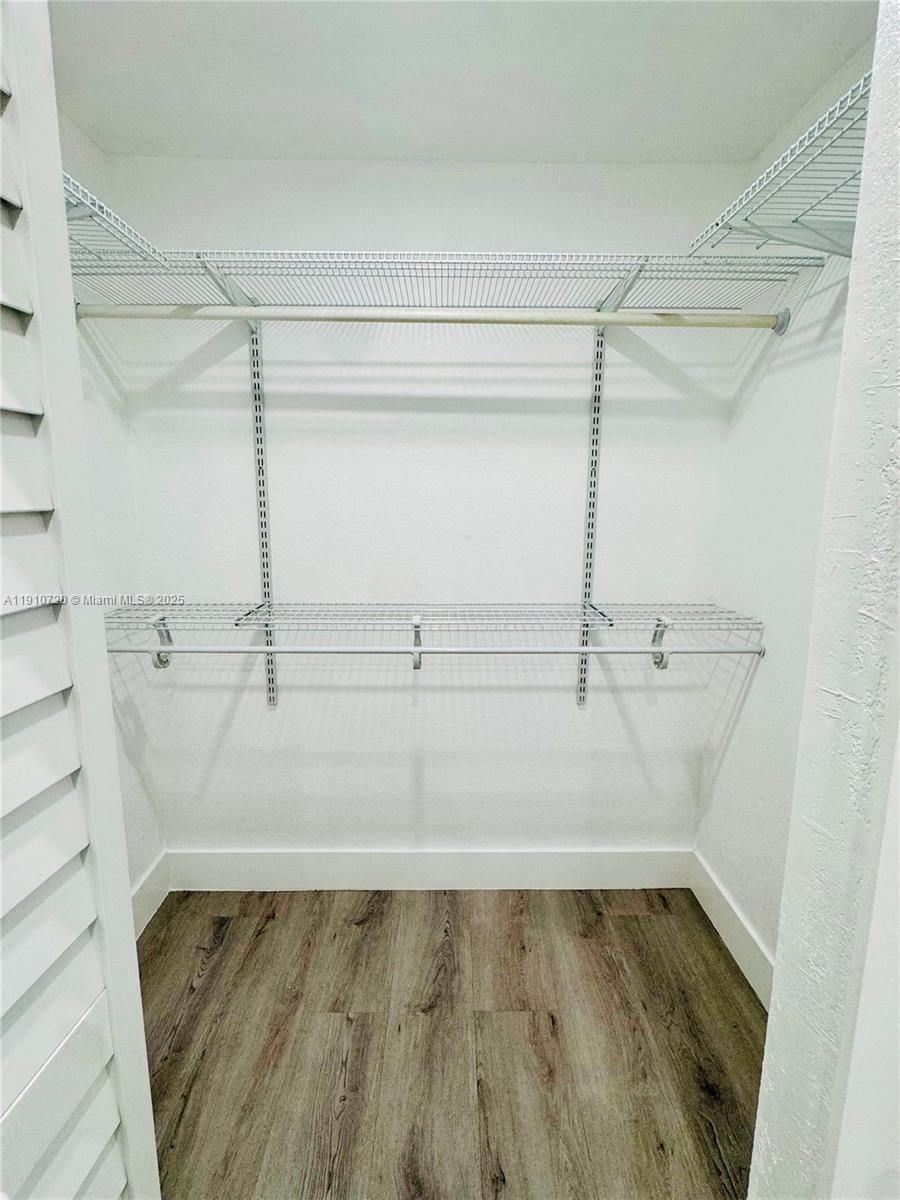 BONNIE BRIAR ESTATES - Residential Lease