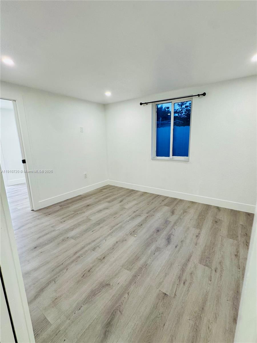 BONNIE BRIAR ESTATES - Residential Lease