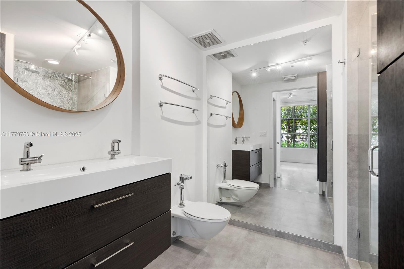 TWO MIDTOWN MIAMI CONDO - Residential