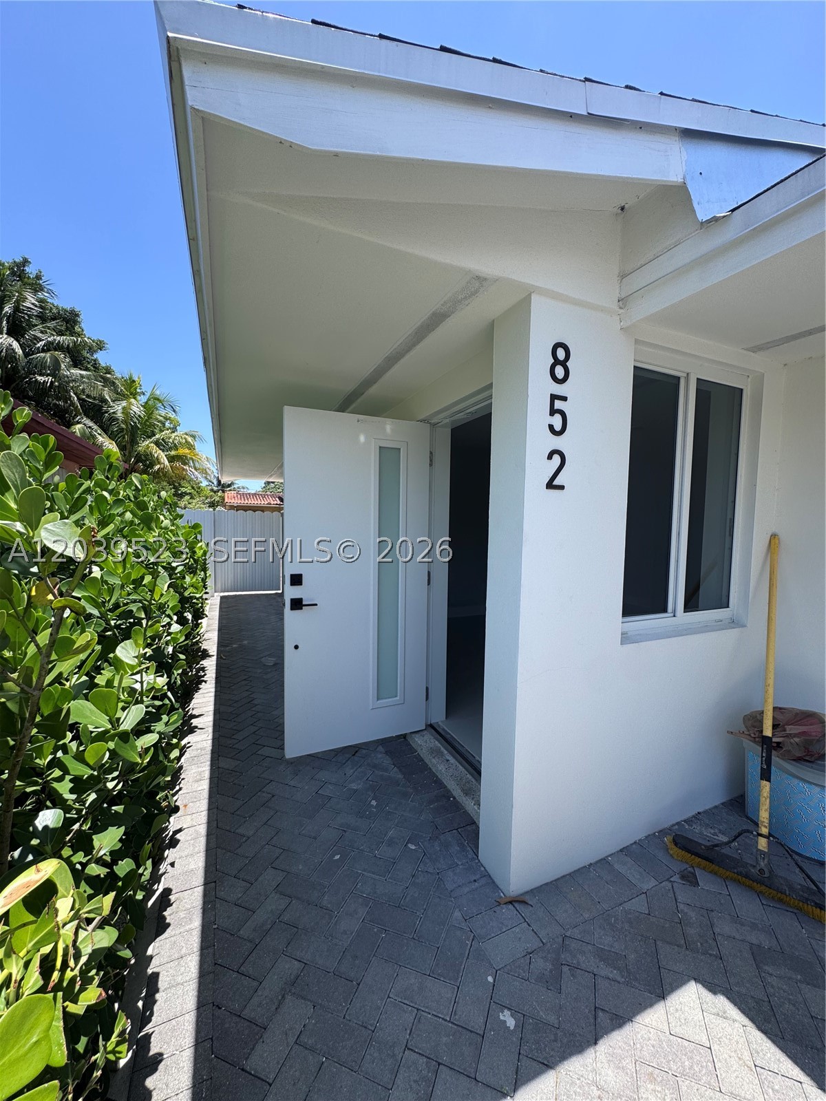 850 NW 109th St 852