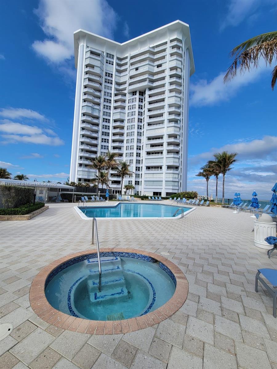 CORNICHE CONDO - Residential Lease